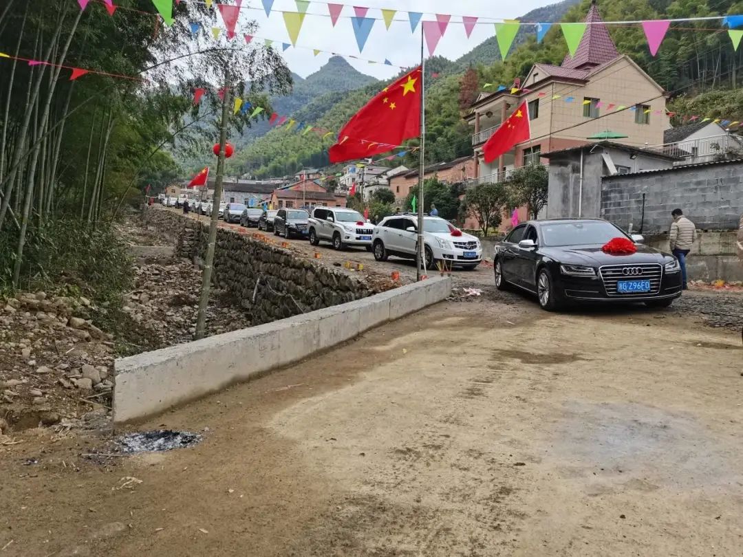 浙江諸暨：數(shù)字賦能“楓橋經(jīng)驗(yàn)”，“千條線”擰成“一股繩”